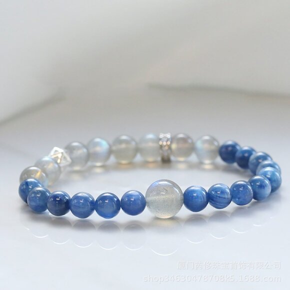 Handmade| Natural Hematite Healing Crystal Bracelet - Picture 3 of 5